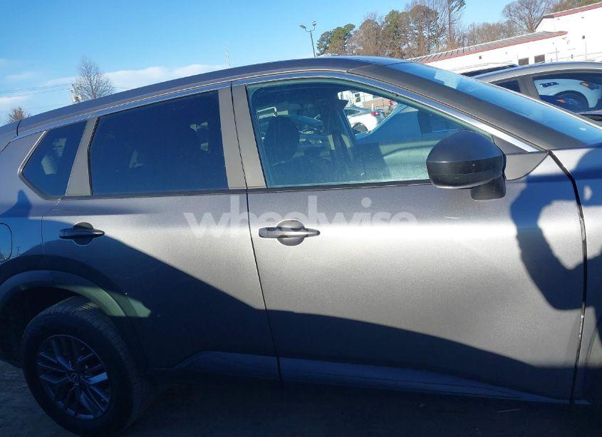 Photo 14 of 2024 Nissan Rogue S INTELLIGENT AWD (VIN 5N1BT3AB2RC750718)