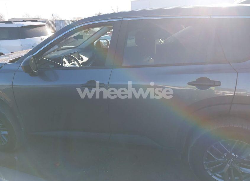 Photo 15 of 2024 Nissan Rogue S INTELLIGENT AWD (VIN 5N1BT3AB2RC750718)