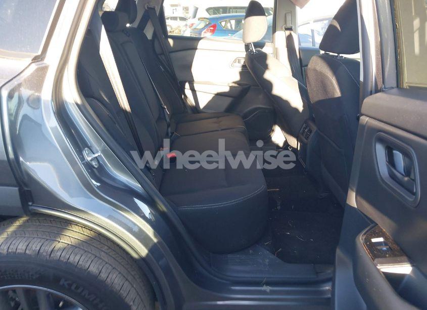 Photo 8 of 2024 Nissan Rogue S INTELLIGENT AWD (VIN 5N1BT3AB2RC750718)