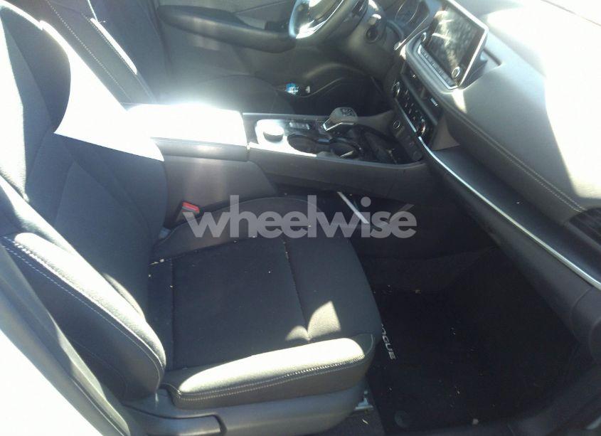 Photo 5 of 2023 Nissan Rogue S INTELLIGENT AWD (VIN 5N1BT3AB3PC776645)