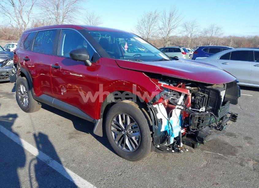 2024 Nissan Rogue S INTELLIGENT AWD (VIN 5N1BT3AB3RC747231) main photo