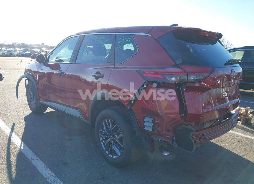 Photo 3 of 2024 Nissan Rogue S INTELLIGENT AWD (VIN 5N1BT3AB3RC747231)