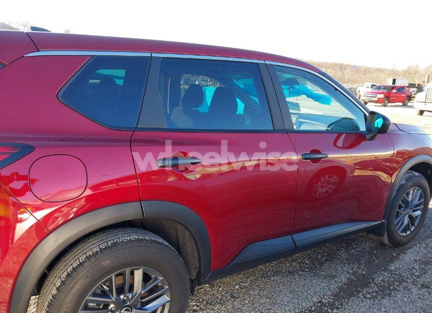 Photo 13 of 2025 Nissan Rogue S INTELLIGENT AWD (VIN 5N1BT3AB3SC763130)