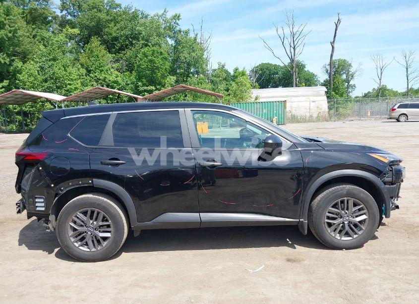 Photo 13 of 2023 Nissan Rogue S INTELLIGENT AWD (VIN 5N1BT3AB4PC875264)