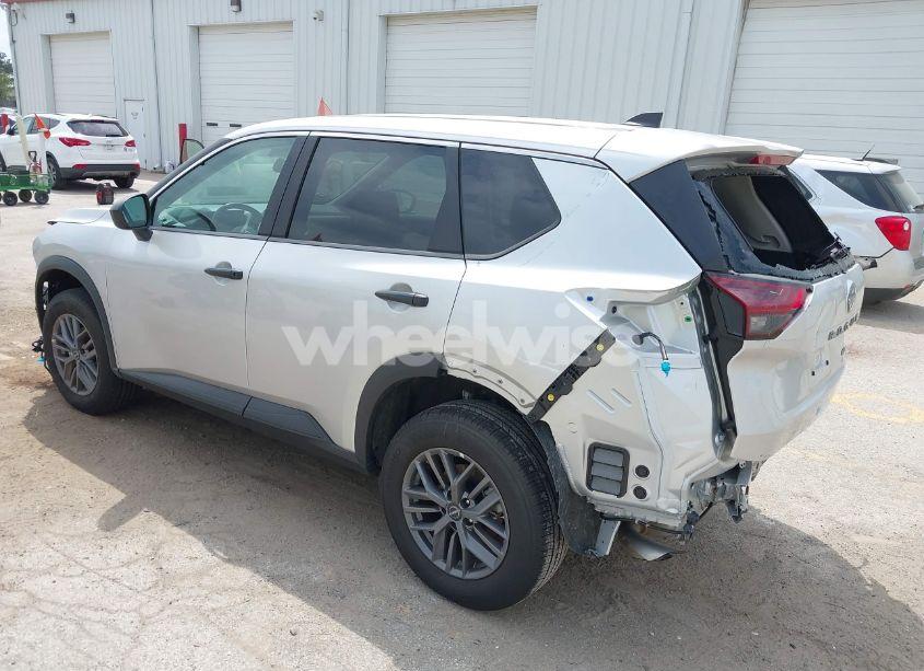 Photo 3 of 2025 Nissan Rogue S INTELLIGENT AWD (VIN 5N1BT3AB4SC834268)