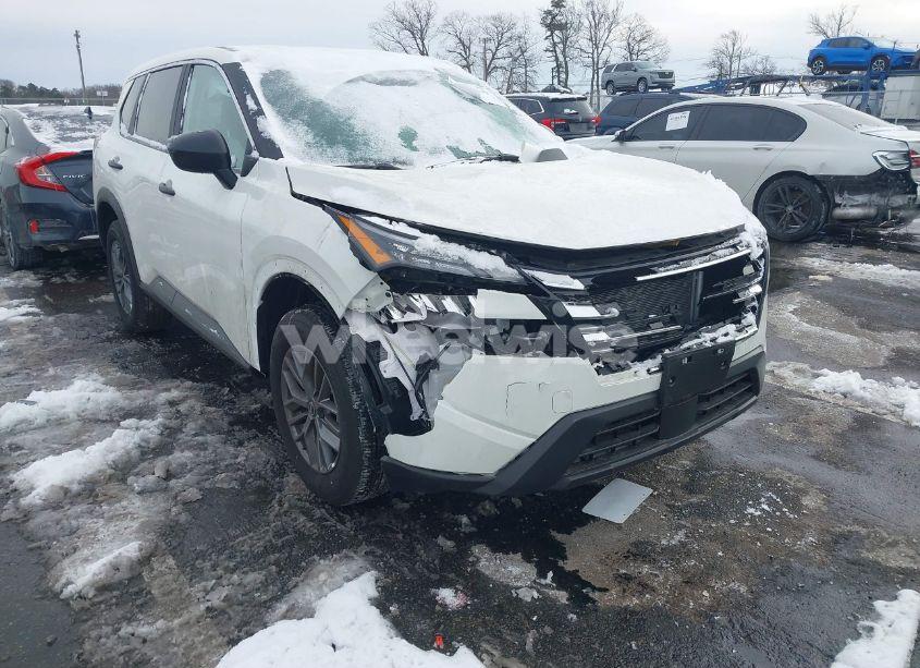 Photo 6 of 2024 Nissan Rogue S INTELLIGENT AWD (VIN 5N1BT3AB5RC701772)