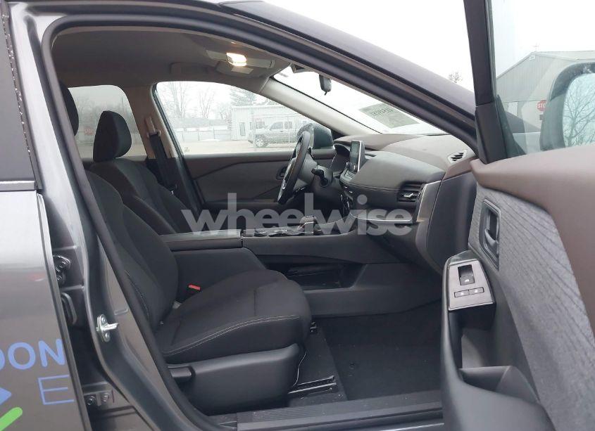 Photo 5 of 2023 Nissan Rogue S INTELLIGENT AWD (VIN 5N1BT3AB7PC870205)