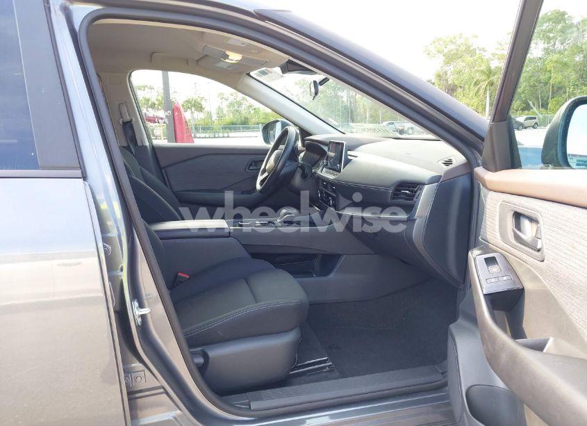 Photo 5 of 2023 Nissan Rogue S INTELLIGENT AWD (VIN 5N1BT3AB7PC895959)