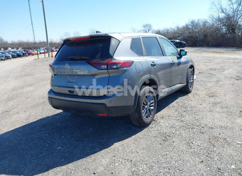 Photo 4 of 2024 Nissan Rogue S INTELLIGENT AWD (VIN 5N1BT3AB7RC704009)
