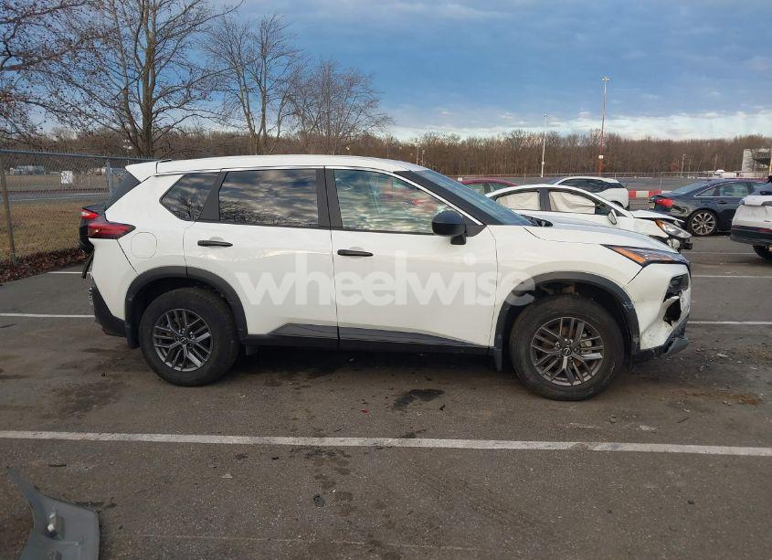 Photo 13 of 2023 Nissan Rogue S INTELLIGENT AWD (VIN 5N1BT3AB8PC927754)