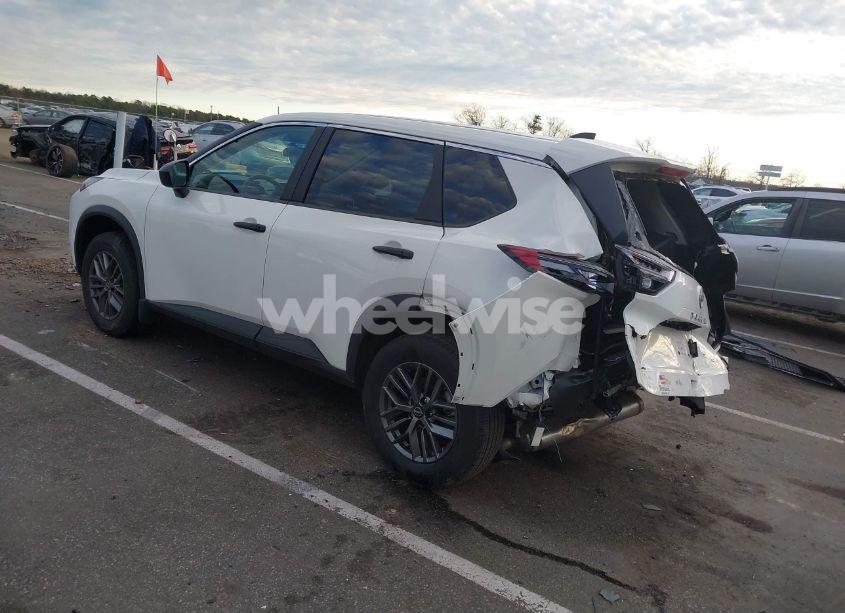 Photo 3 of 2023 Nissan Rogue S INTELLIGENT AWD (VIN 5N1BT3AB8PC927754)