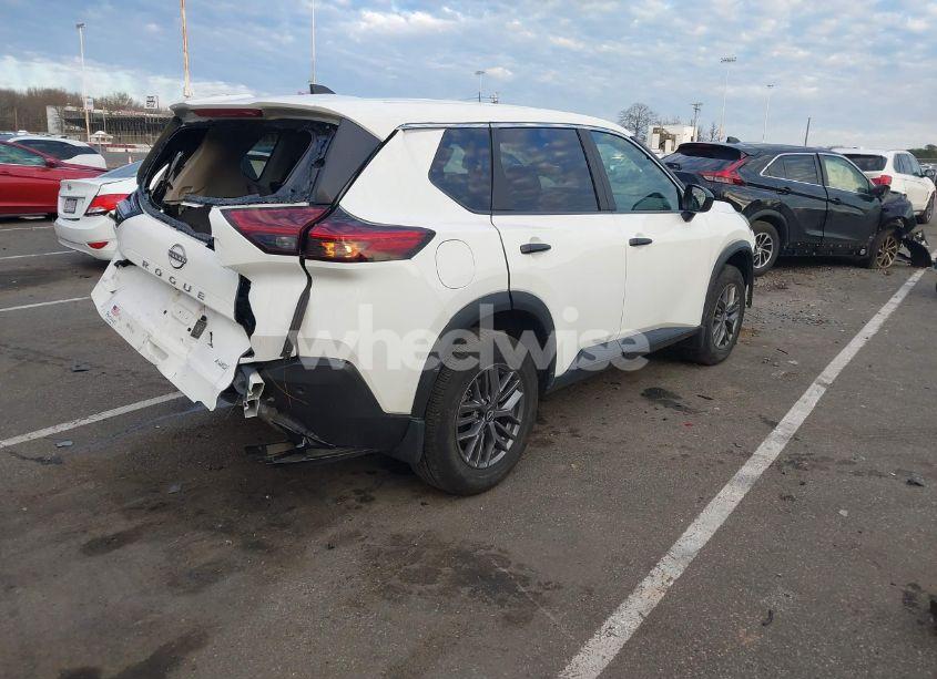 Photo 4 of 2023 Nissan Rogue S INTELLIGENT AWD (VIN 5N1BT3AB8PC927754)