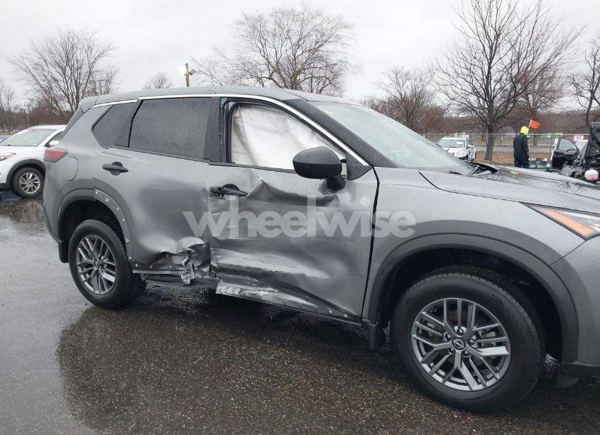Photo 6 of 2023 Nissan Rogue S INTELLIGENT AWD (VIN 5N1BT3AB8PC930668)