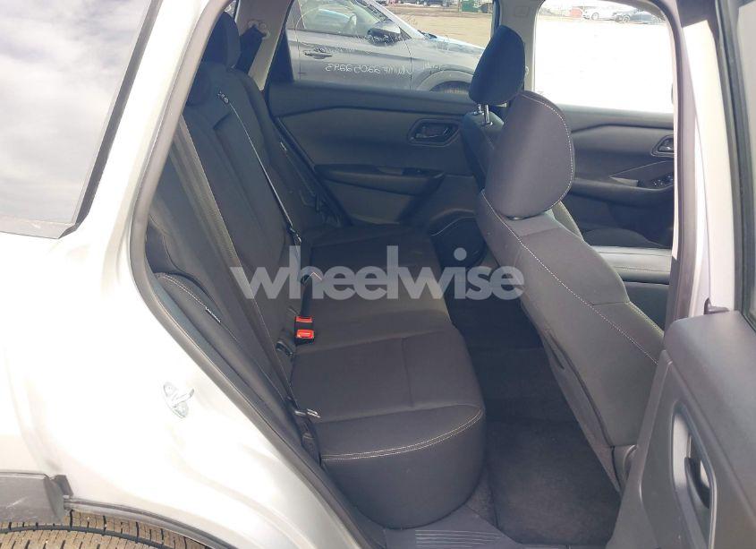 Photo 8 of 2024 Nissan Rogue S INTELLIGENT AWD (VIN 5N1BT3AB8RC680139)