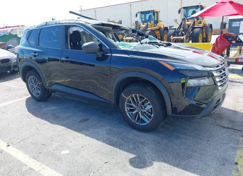 2024 Nissan Rogue S INTELLIGENT AWD (VIN 5N1BT3AB8RC712264) main photo