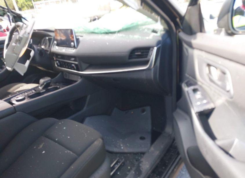 Photo 5 of 2024 Nissan Rogue S INTELLIGENT AWD (VIN 5N1BT3AB8RC712264)