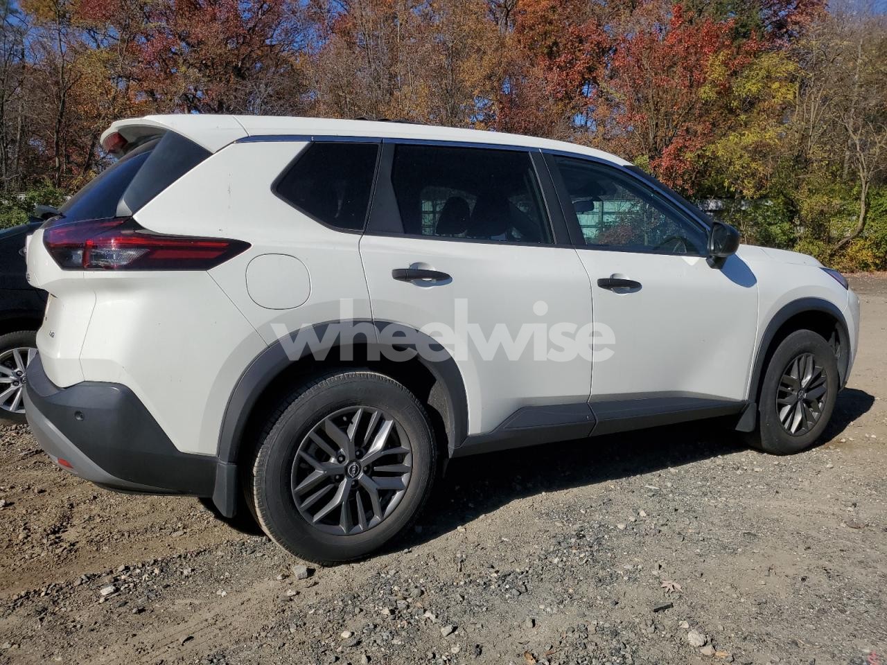Photo 3 of 2023 NISSAN ROGUE S (VIN 5N1BT3AB9PC681250)