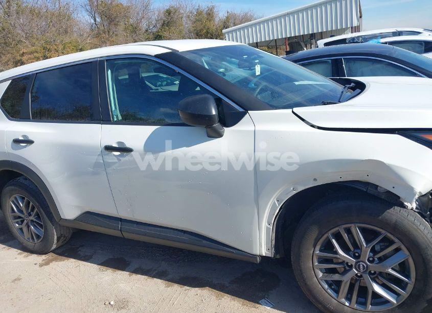 Photo 13 of 2023 Nissan Rogue S INTELLIGENT AWD (VIN 5N1BT3AB9PC889080)