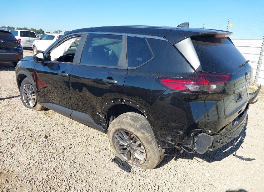 Photo 3 of 2023 Nissan Rogue S INTELLIGENT AWD (VIN 5N1BT3AB9PC894876)