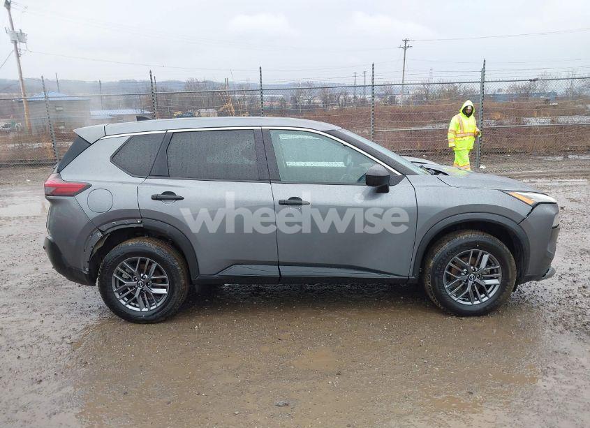 Photo 14 of 2022 Nissan Rogue S INTELLIGENT AWD (VIN 5N1BT3ABXNC708582)