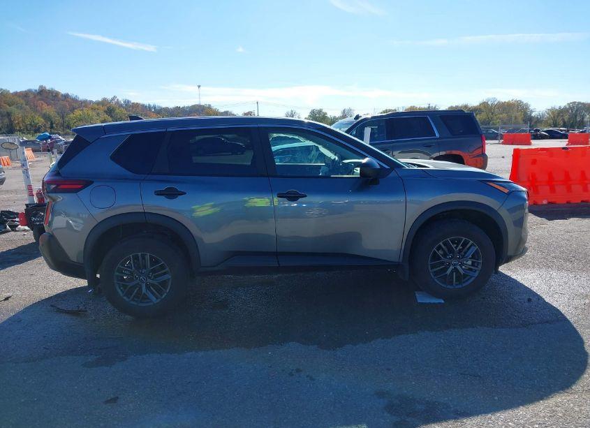 Photo 13 of 2023 Nissan Rogue S INTELLIGENT AWD (VIN 5N1BT3ABXPC676574)