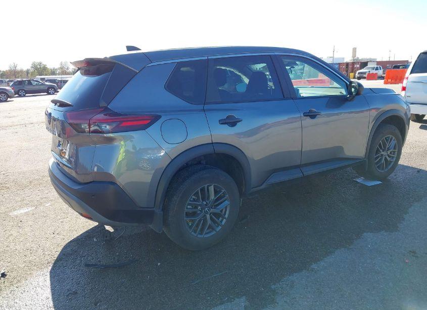 Photo 4 of 2023 Nissan Rogue S INTELLIGENT AWD (VIN 5N1BT3ABXPC676574)