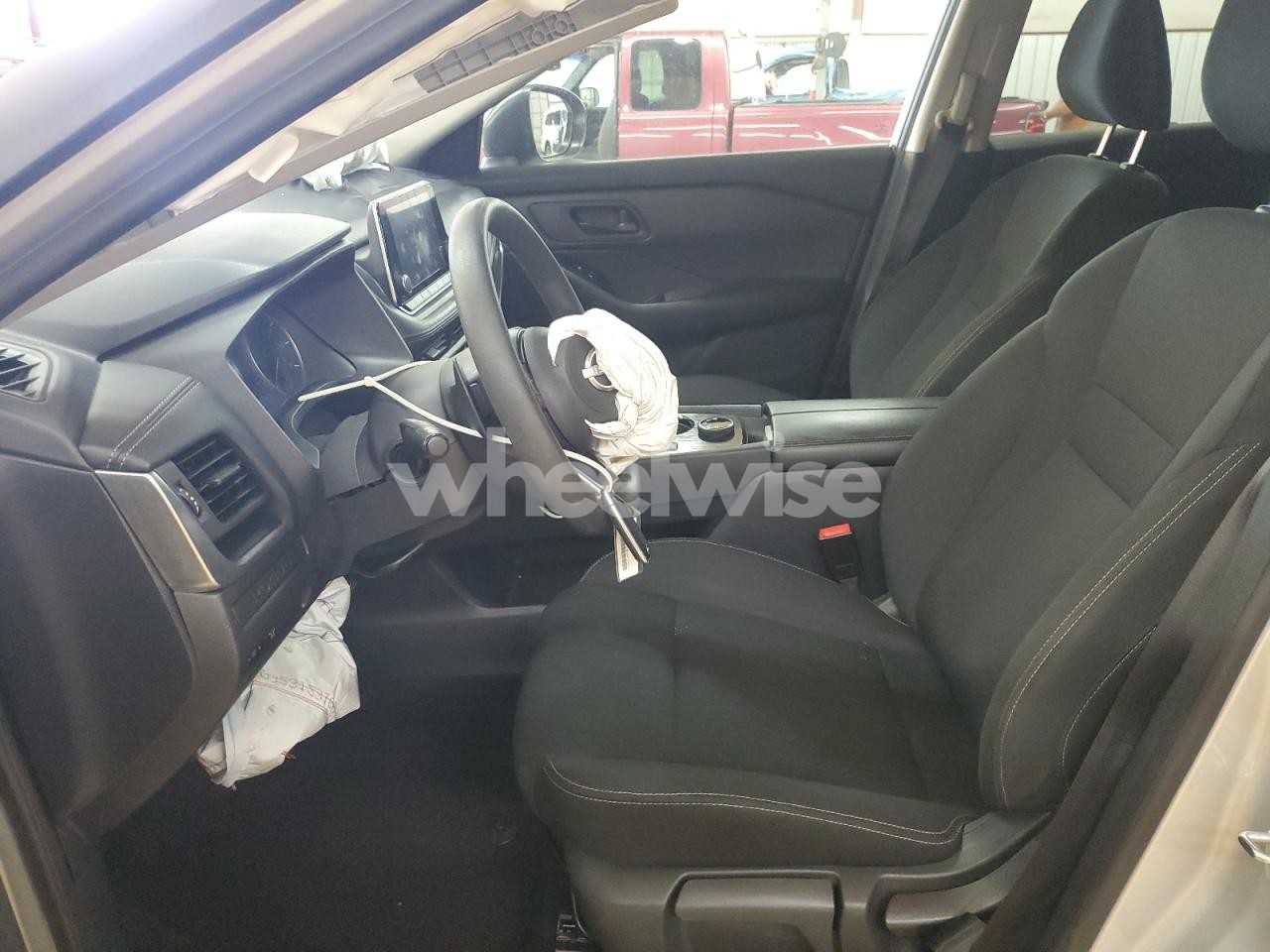 Photo 7 of 2024 NISSAN ROGUE S (VIN 5N1BT3ABXRC687996)