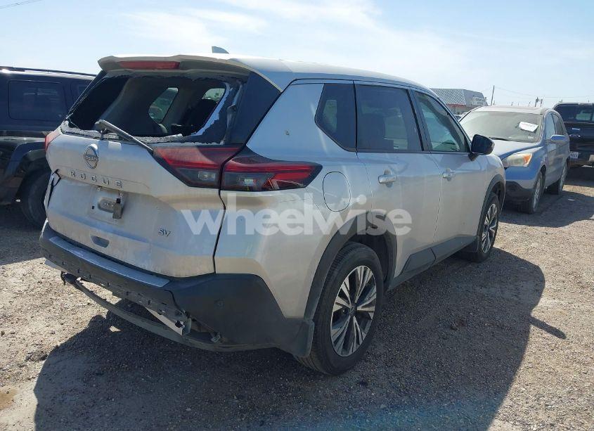 Photo 4 of 2022 Nissan Rogue SV FWD (VIN 5N1BT3BA0NC686517)