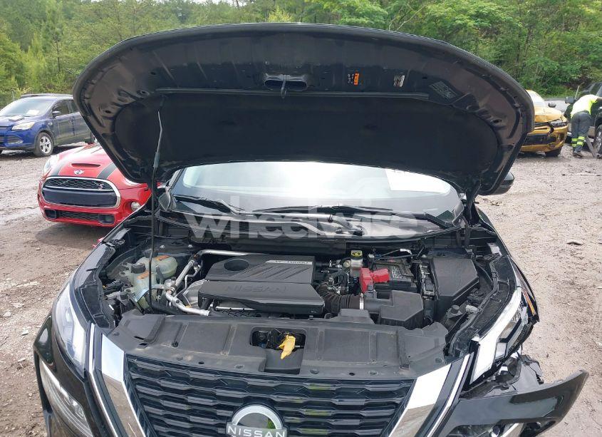 Photo 10 of 2022 Nissan Rogue SV FWD (VIN 5N1BT3BA0NC727566)