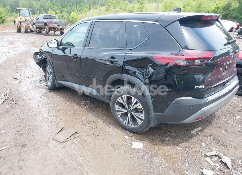 Photo 3 of 2022 Nissan Rogue SV FWD (VIN 5N1BT3BA0NC727566)