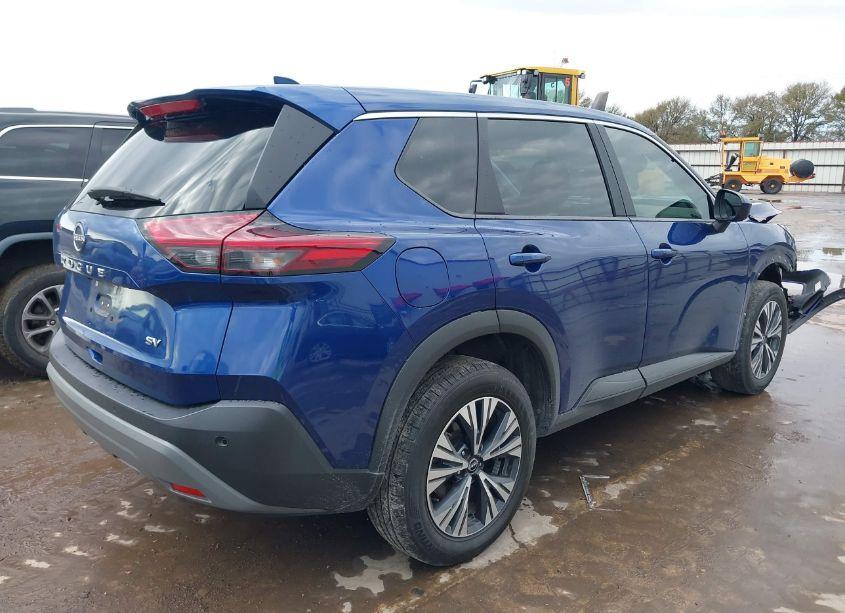 Photo 4 of 2023 Nissan Rogue SV FWD (VIN 5N1BT3BA0PC838458)