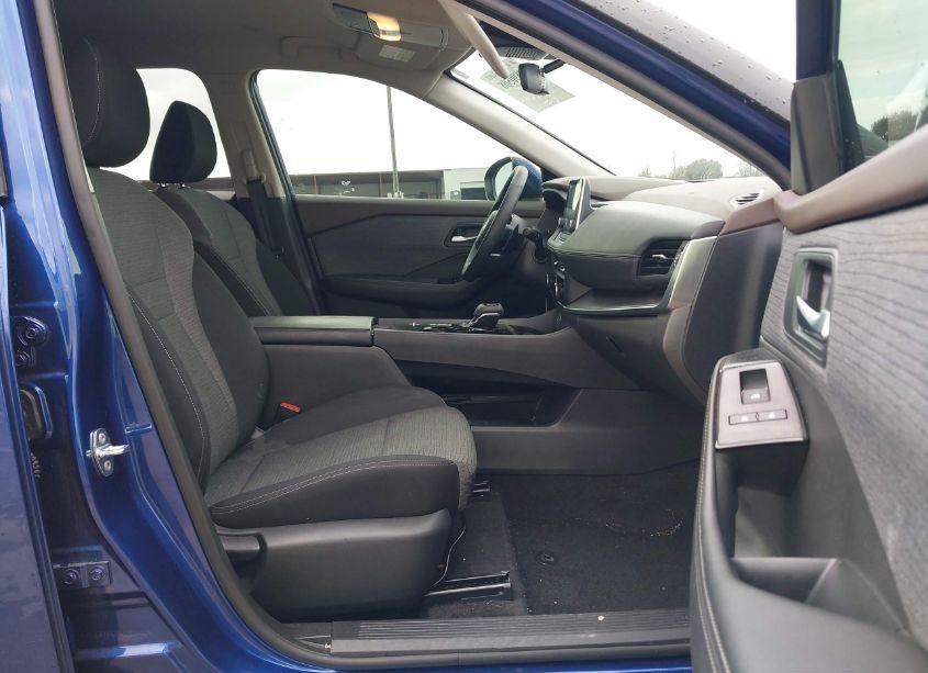 Photo 5 of 2023 Nissan Rogue SV FWD (VIN 5N1BT3BA0PC838458)