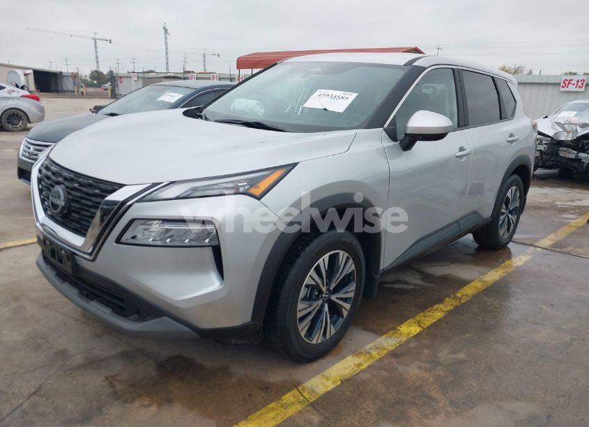 Photo 2 of 2023 Nissan Rogue SV FWD (VIN 5N1BT3BA0PC841134)