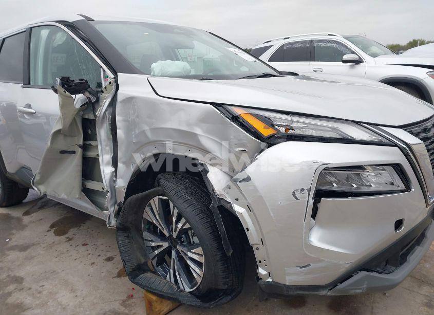 Photo 6 of 2023 Nissan Rogue SV FWD (VIN 5N1BT3BA0PC841134)