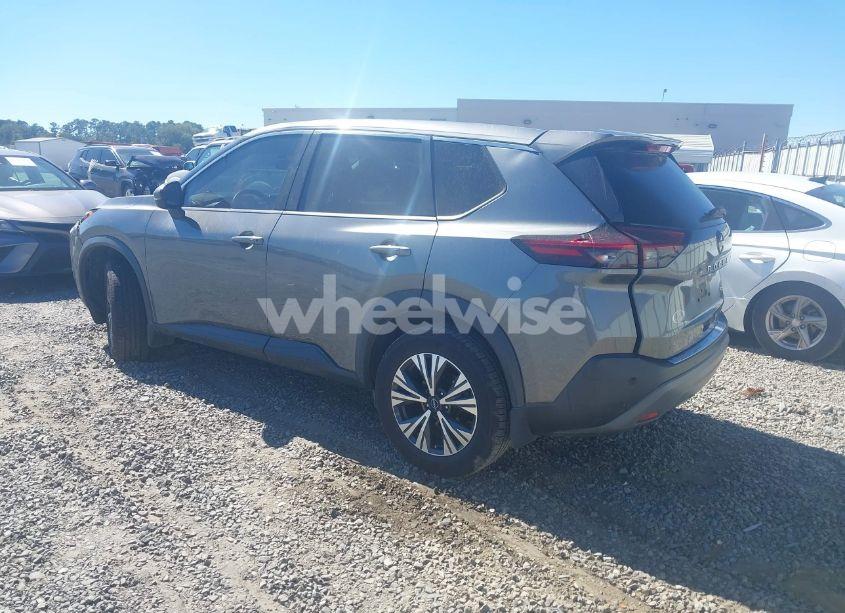 Photo 3 of 2022 Nissan Rogue SV FWD (VIN 5N1BT3BA1NC691757)