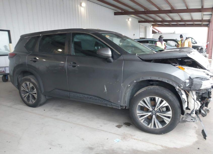 Photo 12 of 2022 Nissan Rogue SV FWD (VIN 5N1BT3BA1NC708587)