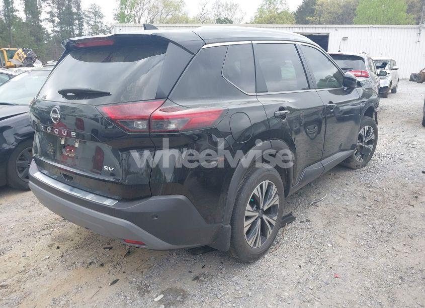 Photo 4 of 2022 Nissan Rogue SV FWD (VIN 5N1BT3BA1NC724501)