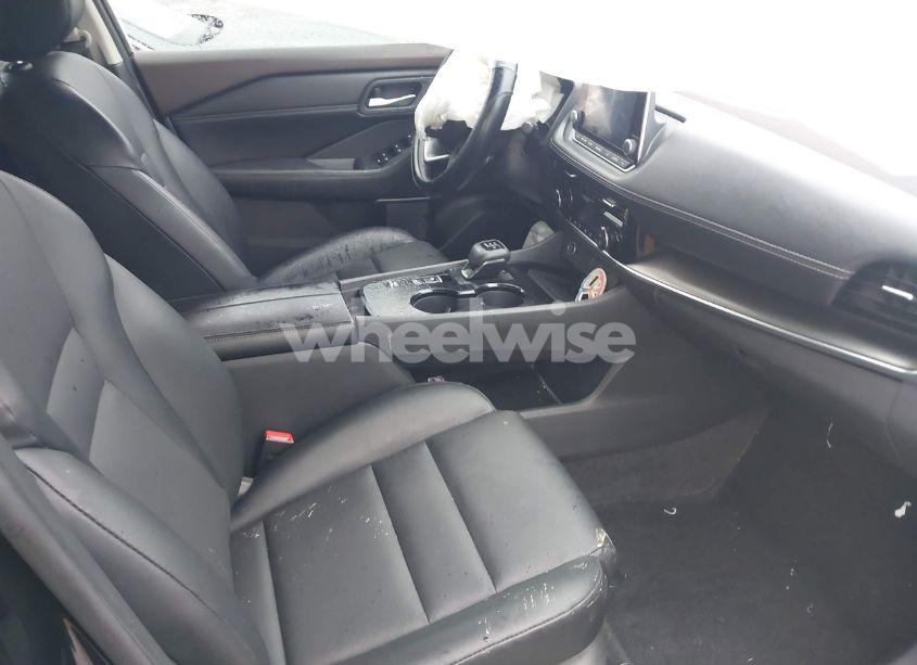 Photo 5 of 2023 Nissan Rogue SV FWD (VIN 5N1BT3BA1PC683256)