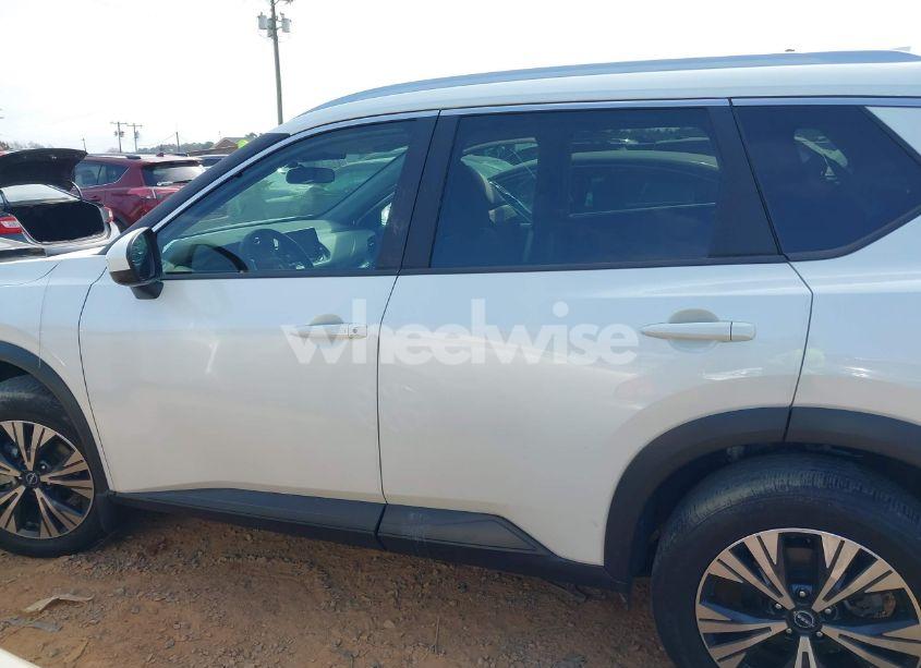 Photo 14 of 2023 Nissan Rogue SV FWD (VIN 5N1BT3BA1PC781140)