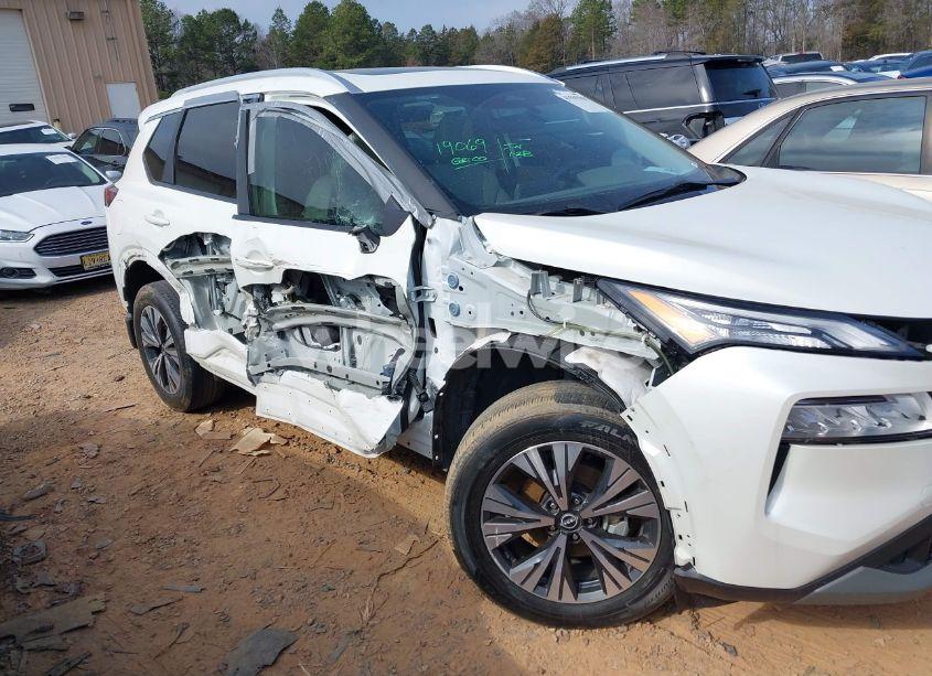 Photo 6 of 2023 Nissan Rogue SV FWD (VIN 5N1BT3BA1PC781140)