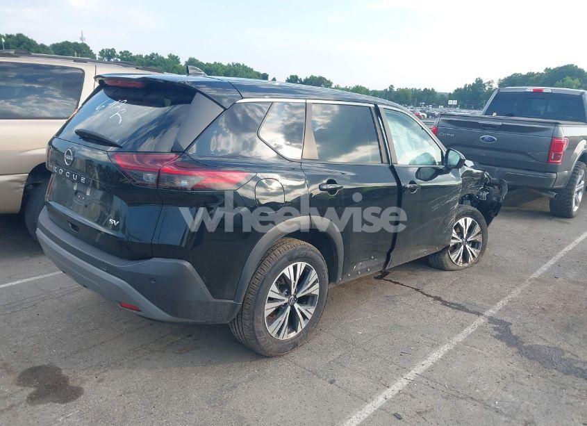 Photo 4 of 2023 Nissan Rogue SV FWD (VIN 5N1BT3BA1PC831373)
