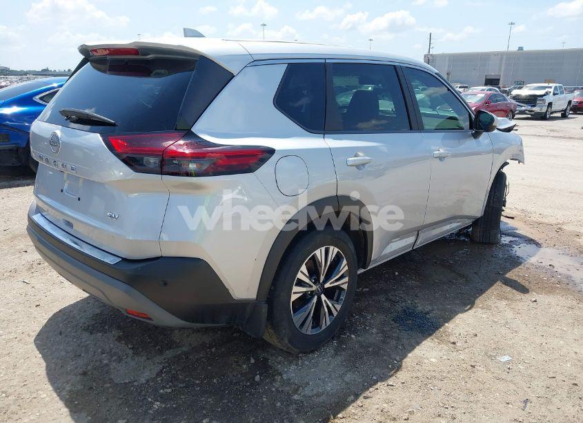 Photo 4 of 2023 Nissan Rogue SV FWD (VIN 5N1BT3BA1PC887815)