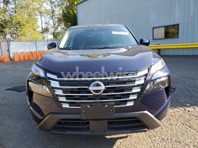Photo 3 of 2025 NISSAN ROGUE SV (VIN 5N1BT3BA1SC823900)