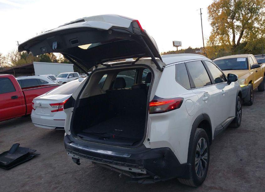 Photo 4 of 2023 Nissan Rogue SV FWD (VIN 5N1BT3BA2PC783317)