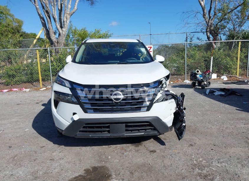 Photo 13 of 2024 Nissan Rogue SV FWD (VIN 5N1BT3BA2RC679588)