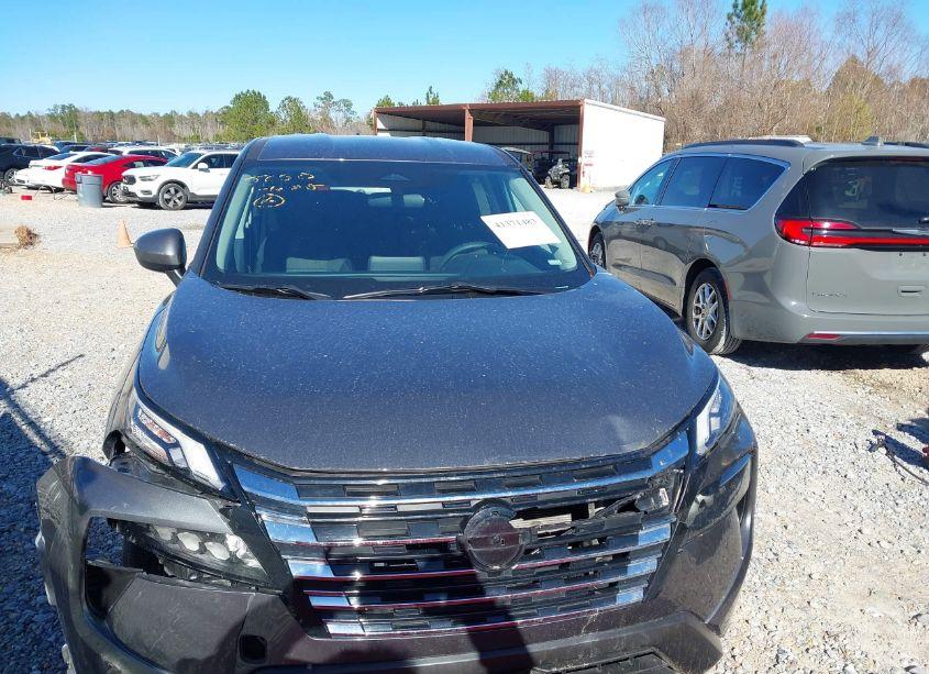 Photo 12 of 2024 Nissan Rogue SV FWD (VIN 5N1BT3BA2RC700911)