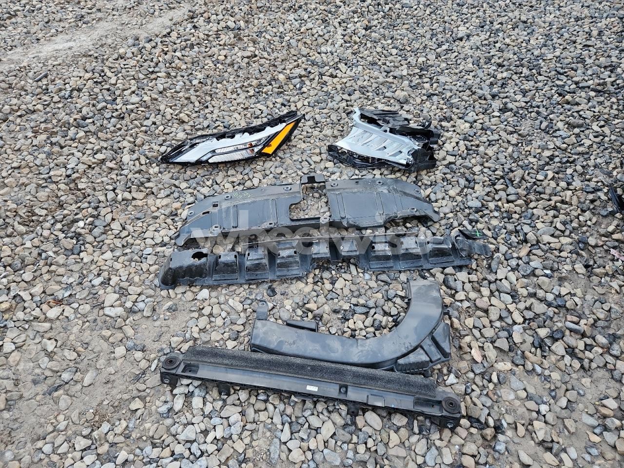 Photo 12 of 2025 NISSAN ROGUE SV (VIN 5N1BT3BA2SC828085)