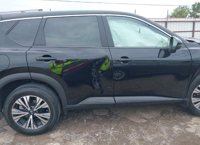 Photo 14 of 2023 Nissan Rogue SV FWD (VIN 5N1BT3BA3PC674929)