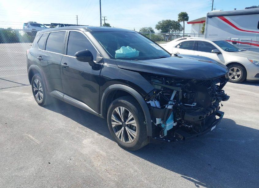 2023 Nissan Rogue SV FWD (VIN 5N1BT3BA3PC690662) main photo