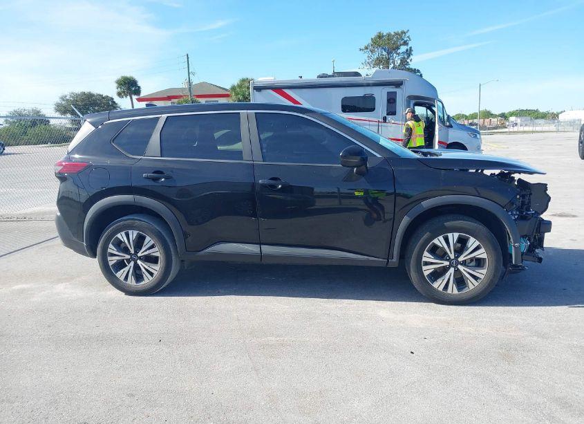 Photo 13 of 2023 Nissan Rogue SV FWD (VIN 5N1BT3BA3PC690662)